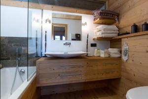 Kúpeľňa v ubytovaní Luxury Wood Megeve village