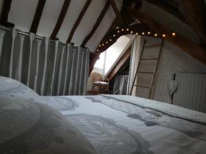 Foto dalla galleria di Maison de charme près de Beauval a Saint-Cyran-du-Jambot