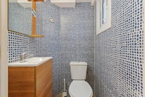 Phòng tắm tại Flateli Poble Sec