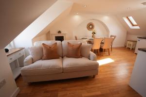 Istumisnurk majutusasutuses The Loft - KING BED, Central, Entire Apartment