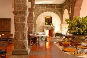 Comida no hotel ou em algum lugar perto