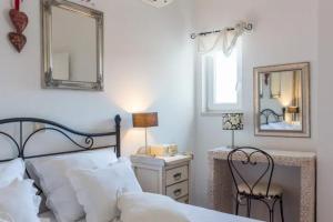Posteľ alebo postele v izbe v ubytovaní Luxury Sea View Apartments
