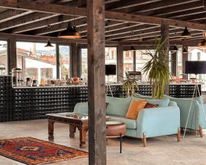 Posezení v ubytování Osmanli Cappadocia Hotel