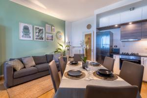 Kép [Cavour] Elegante Loft in Centro szállásáról Maceratában a galériában