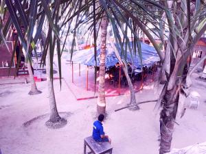 Os clientes hospedados em Samant Beach Resort