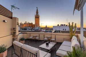 Balkon lub taras w obiekcie Angeles 6- Giralda Luxury by Valcambre