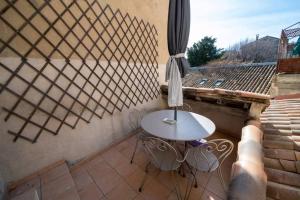 Fotografia z galérie ubytovania BEL APPARTEMENT DANS LE CENTRE D'AVIGNON v Avignone