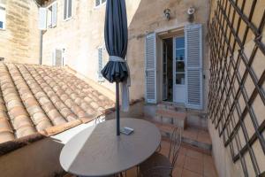 Fotografia z galérie ubytovania BEL APPARTEMENT DANS LE CENTRE D'AVIGNON v Avignone