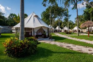 Taman di luar Xakluum Eco Glampings
