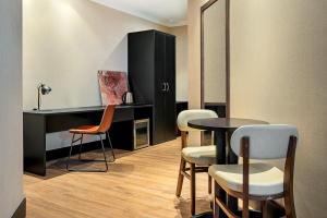NH HOTEL FEIRA DE SANTANA的休息区