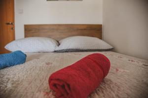 Łóżko lub łóżka w pokoju w obiekcie Sunrise apartment