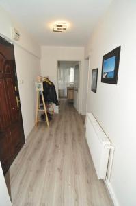 Afbeelding uit fotogalerij van happymodernhouse konforlu evimiz in Marmaris