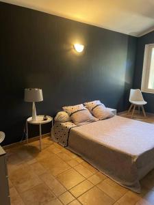 Zdjęcie z galerii obiektu Villa avec charme provençal w mieście La Tour-dʼAigues