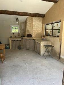 Fotografia z galérie ubytovania Villa avec charme provençal v destinácii La Tour-dʼAigues