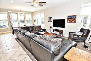 TV a/nebo společenská místnost v ubytování Entrada at Moab 425 and 429