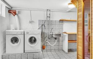 Fotografie z fotogalerie ubytování Stunning Home In Faaborg With Sauna v destinaci Fåborg