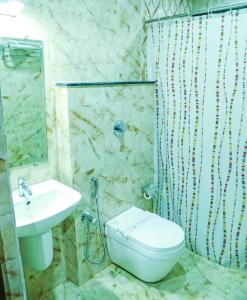 Bagno di RATNA FOREVER NITTE