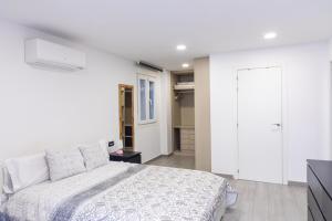 Fotografia z galérie ubytovania PEDREGALEJO BEACH APARTMENT v destinácii Málaga + 13 fotografií
