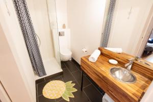 Kúpeľňa v ubytovaní Joli T2 tout équipé Quartier Piéton par Groom*
