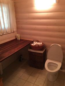 Fotografie z fotogalerie ubytování Log House Near A Child-Friendly Sandy Beach v destinaci Nykøbing Sjælland