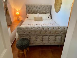 Posteľ alebo postele v izbe v ubytovaní 'Coll de Rates' Beautiful 1-Bed Apartment