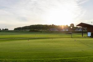 Golf v hotelu nebo okolí