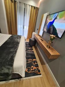 Billede fra billedgalleriet på Grey Luxury Apartment i Gjirokastër