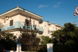 Balkón nebo terasa v ubytování Hotel Glaros