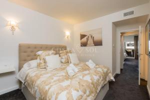 Fotografia z galérie ubytovania PUERTO MARINA-BENALMADENA LUXURY APARTMENT DENTRO DE LA ISLA v destinácii Benalmádena