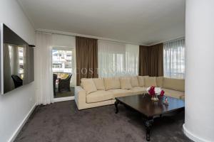 Fotografia z galérie ubytovania PUERTO MARINA-BENALMADENA LUXURY APARTMENT DENTRO DE LA ISLA v destinácii Benalmádena