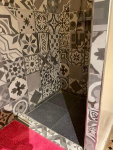 Bagno di Riad Hugo