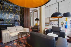 Posedenie v ubytovaní INX Design Hotel