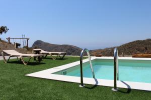 Bazén v ubytování Hideaway Southcrete nebo v jeho okolí