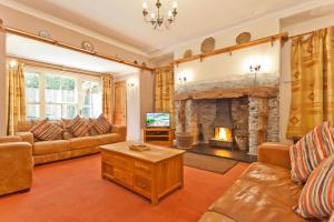 Χώρος καθιστικού στο Bridge Cottages Bridge House, Old Post, Bridge Suite, Sleeps 16