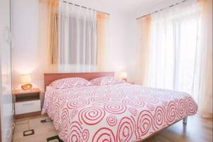 Posteľ alebo postele v izbe v ubytovaní Villa Nevena in Buići Poreč for max 10 Persons 6km from the beach