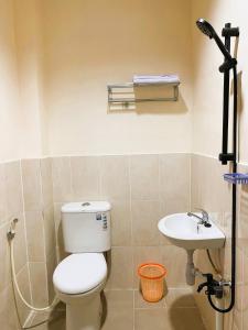 Koupelna v ubytování IVI Hotel