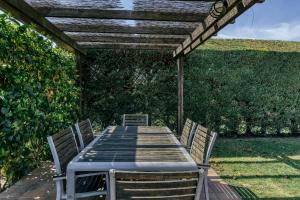 Vonkajšia záhrada v ubytovaní Family villa in Torremirona Resort