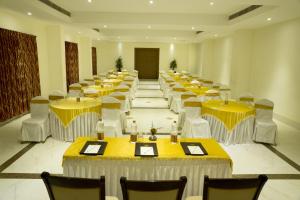 Restaurace v ubytování Poppys Hotel Madurai