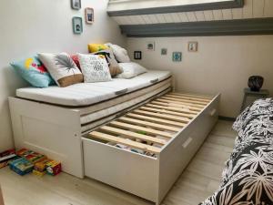 Posteľ alebo postele v izbe v ubytovaní Appartement Duplex Cosy au calme à 50m de la plage
