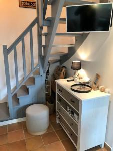 Kuchyňa alebo kuchynka v ubytovaní Appartement Duplex Cosy au calme à 50m de la plage