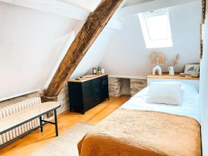 Postel nebo postele na pokoji v ubytování Mas Parenthese - Chambres et Table d'Hôtes