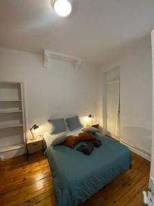 Postel nebo postele na pokoji v ubytování Tuscany - Sublime T2 Hypercentre