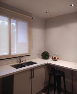 Kuchyň nebo kuchyňský kout v ubytování Departamento premium , 80 m2, excelente ubicacion