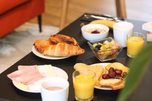 אפשרויות ארוחת הבוקר המוצעות לאורחים ב-Campanile Melun Sénart