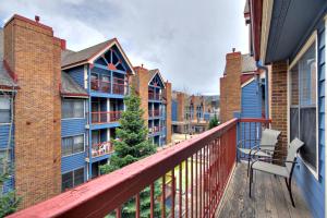 Μπαλκόνι ή βεράντα στο River Mnt Lodge W320