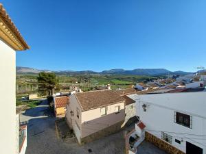 En generel udsigt til bjerge eller udsigt til bjerge taget fra lejligheden