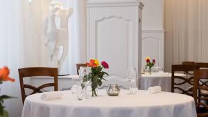 Gallery image of Hotel restaurant au gourmet in Drusenheim