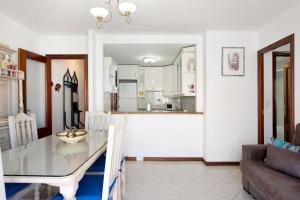 Kuchyň nebo kuchyňský kout v ubytování Apartamento Mercedes