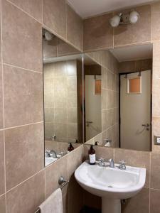 Afbeelding uit fotogalerij van Mono Ambiente Con Vista Panorámica Zona Sur in Santiago del Estero +1 foto