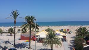 Fotografia z galérie ubytovania Apartment 10 meters from the beach v destinácii Puerto de Sagunto